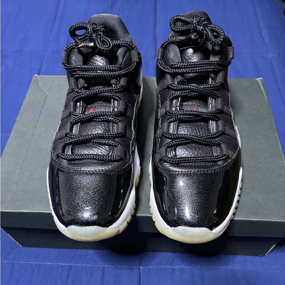 Jordan 11 Retro Low 72-10 2022 Size 8